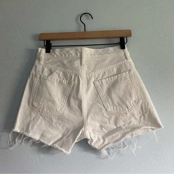 Frame Denim Le Simone Shorts in Rumpled Blanc Grind - Picture 9 of 12